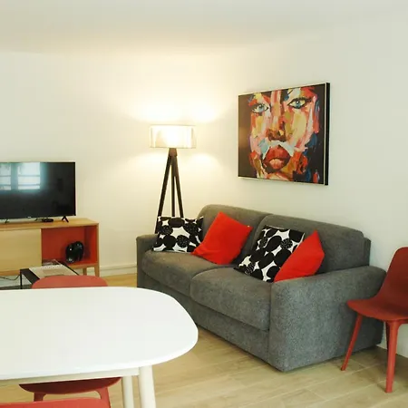 Apartamento Vaste Et Lumineux